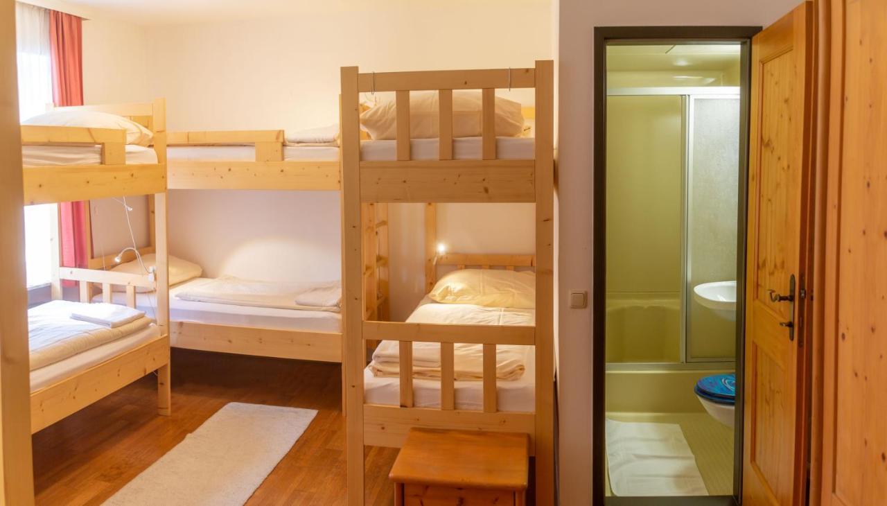Hotel & Sandwirt